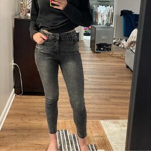 Old Navy Rockstar Super Skinny Highrise